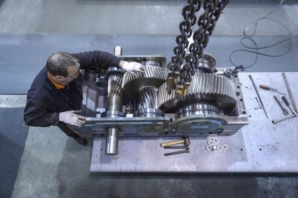 Gearbox & Winch Services (2)